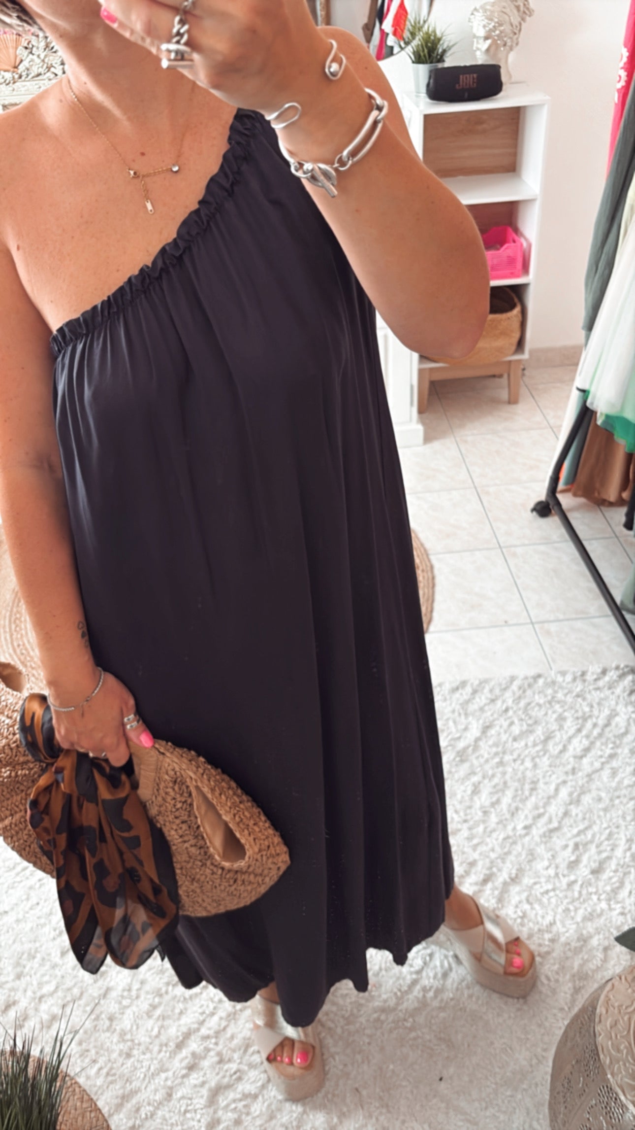 Robe SANDY DISPO en PLUSIEURS COULEURS 👇🏼