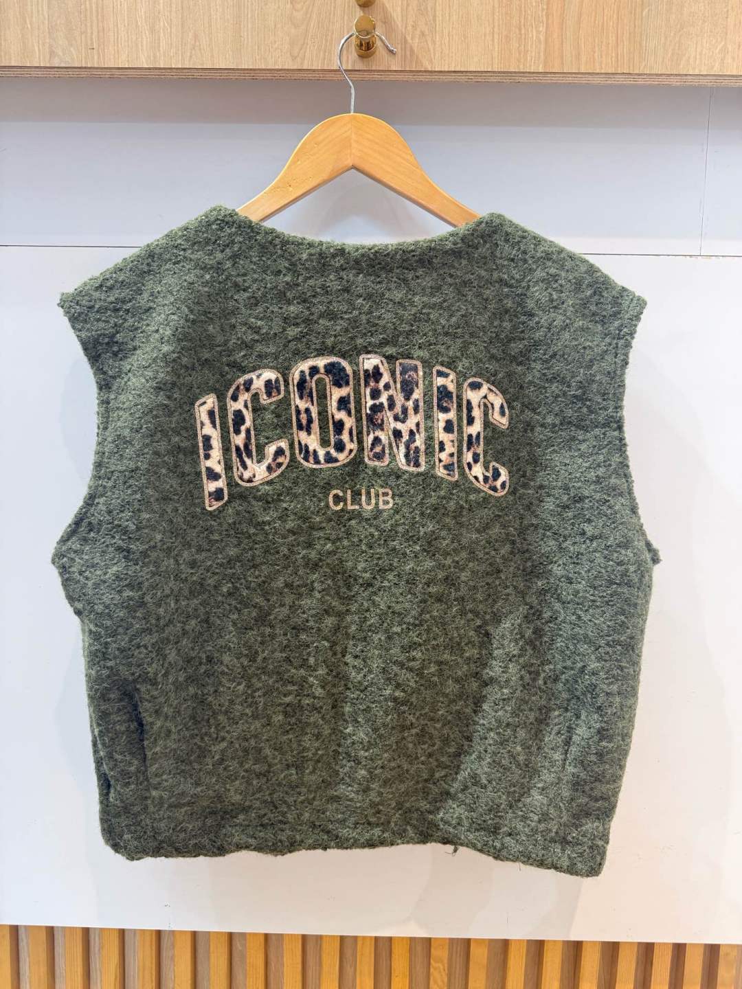 Gilet sans manches ICONIC CLUB léopard