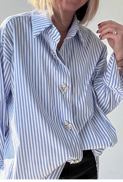 Chemise chic détails bijoux