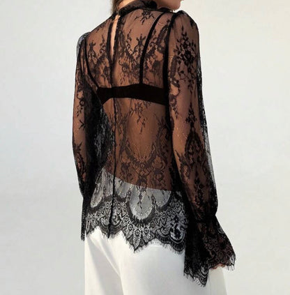 Blouse Transparente en Dentelle à Manches Évasées