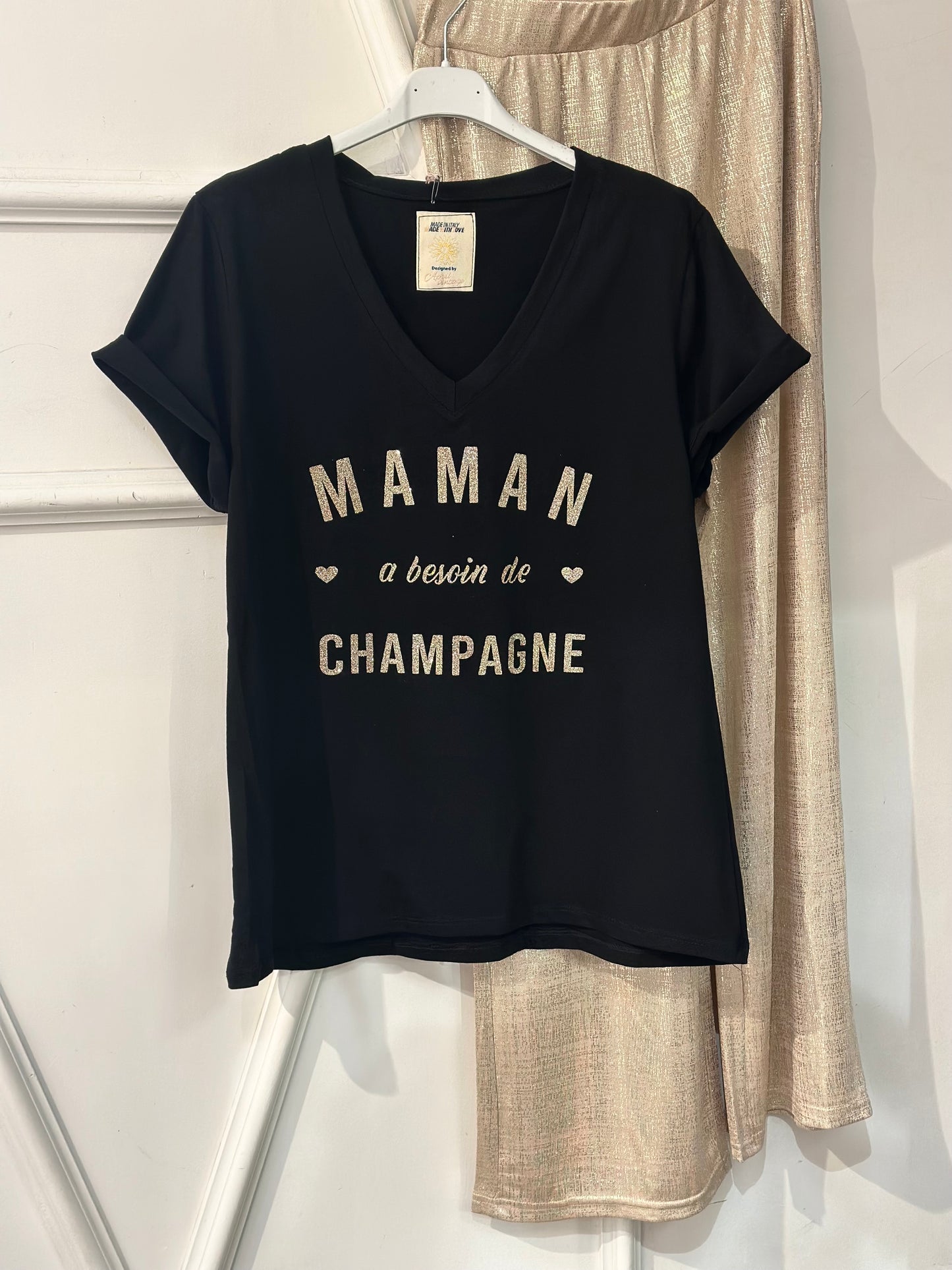 T-shirt maman a besoin de champagne femme cadeau fete des meres