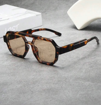 Lunette de soleil ROMÉO- DISPO en PLUSIEURS MODÈLES👇🏼