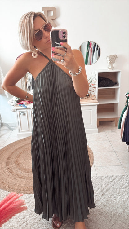 Robe LOLITA dispo en plusieurs couleurs 👇🏼