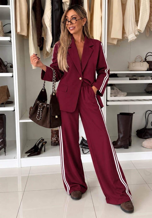 Ensemble Tailleur Sport Chic à Bandes