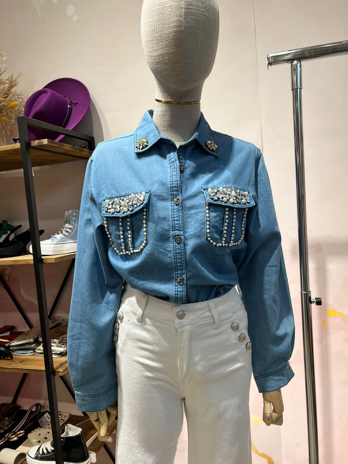 Chemise en jean à bijoux & perles 💎