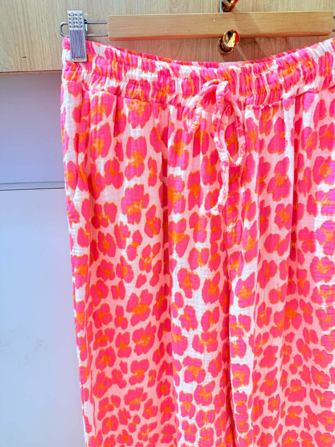 Pantalon léopard rose femme pantalon palazzo fluide été tendance