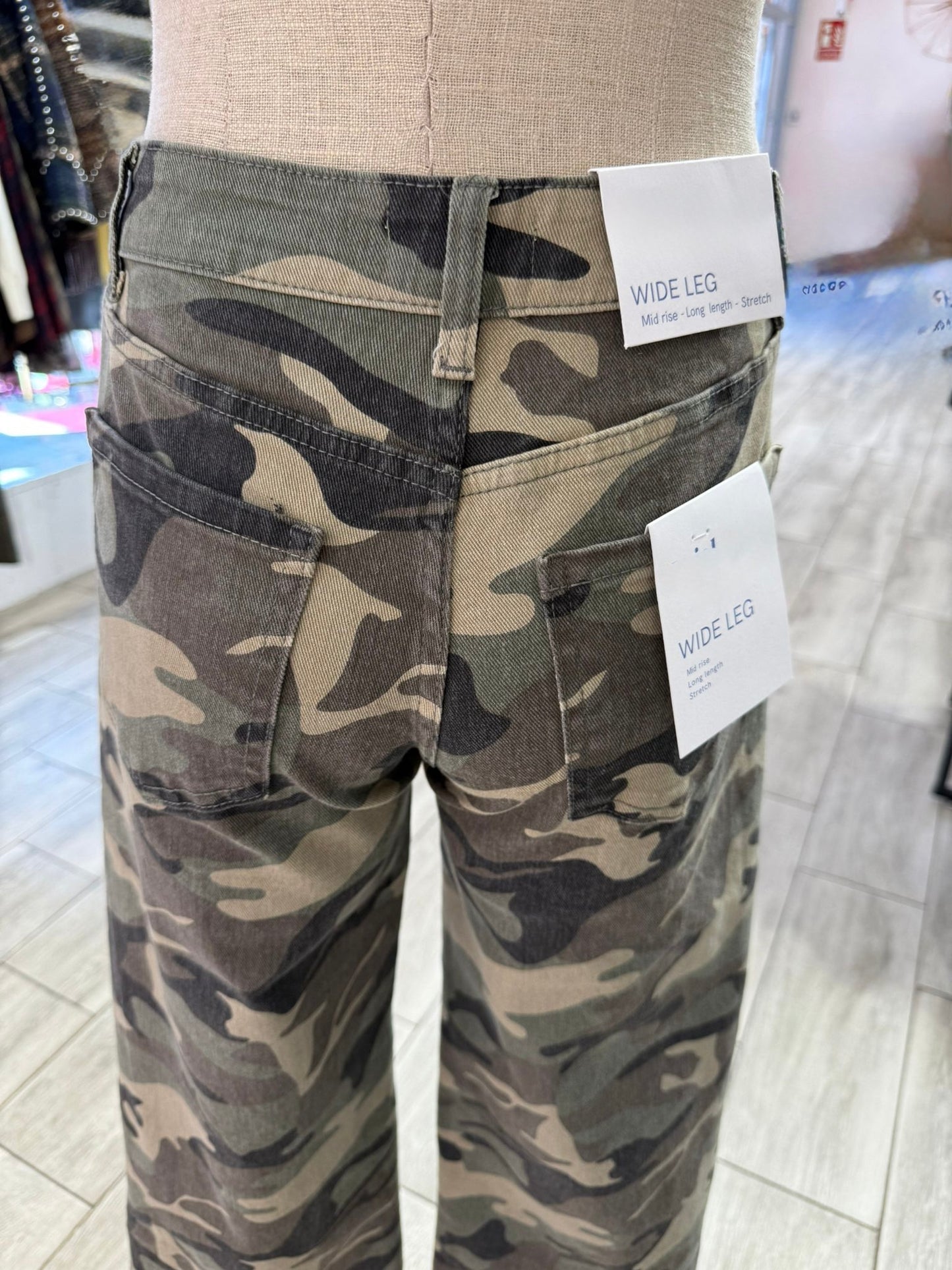 Jean Wide Leg Camouflage  🖤