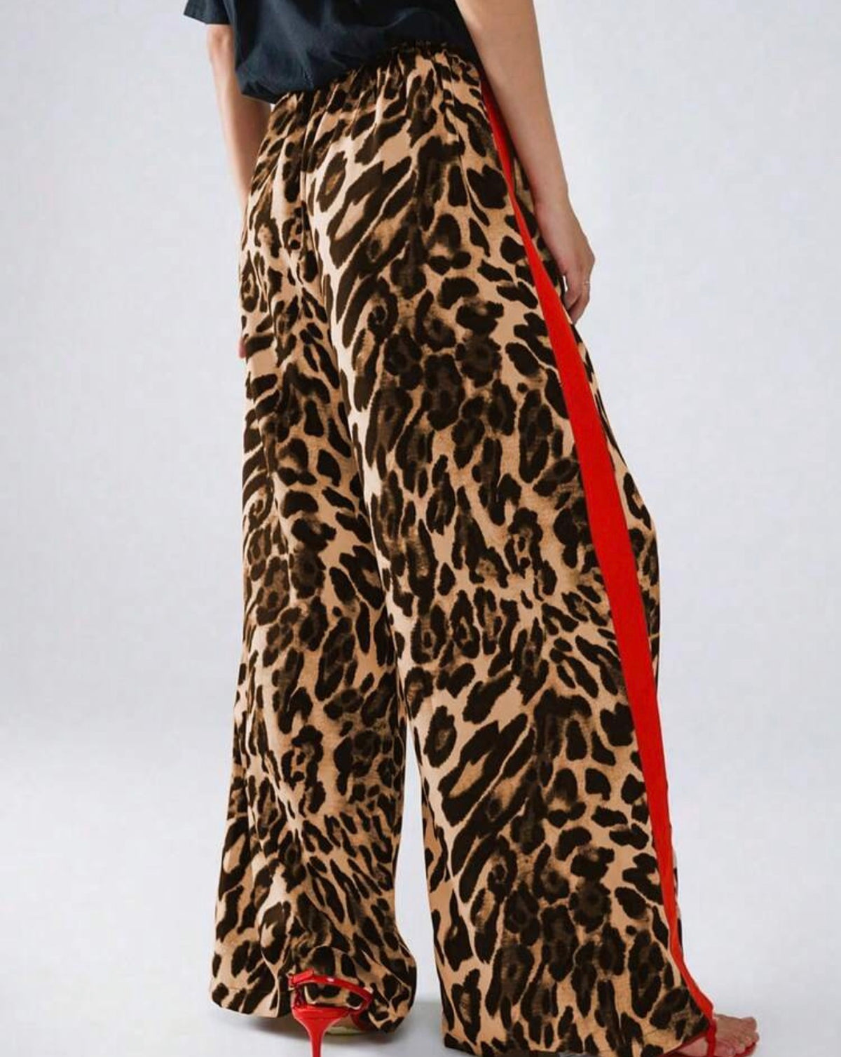 Pantalon Large Léopard à Bande Rouge