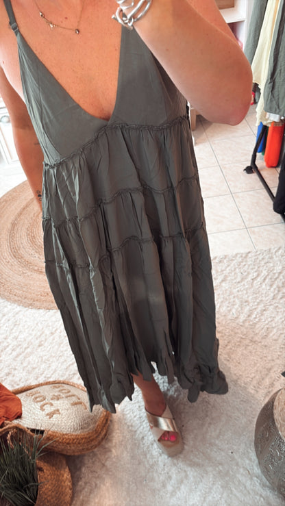 Robe bretelles volant DISPO en PLUSIEURS COULEURS 👇🏼