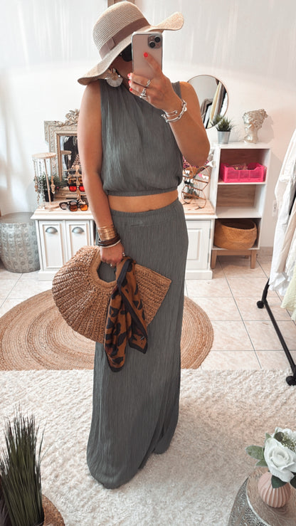 Ensemble TOP/JUPE GUILIA - DISPO en PLUSIEURS COULEURS 👇🏼