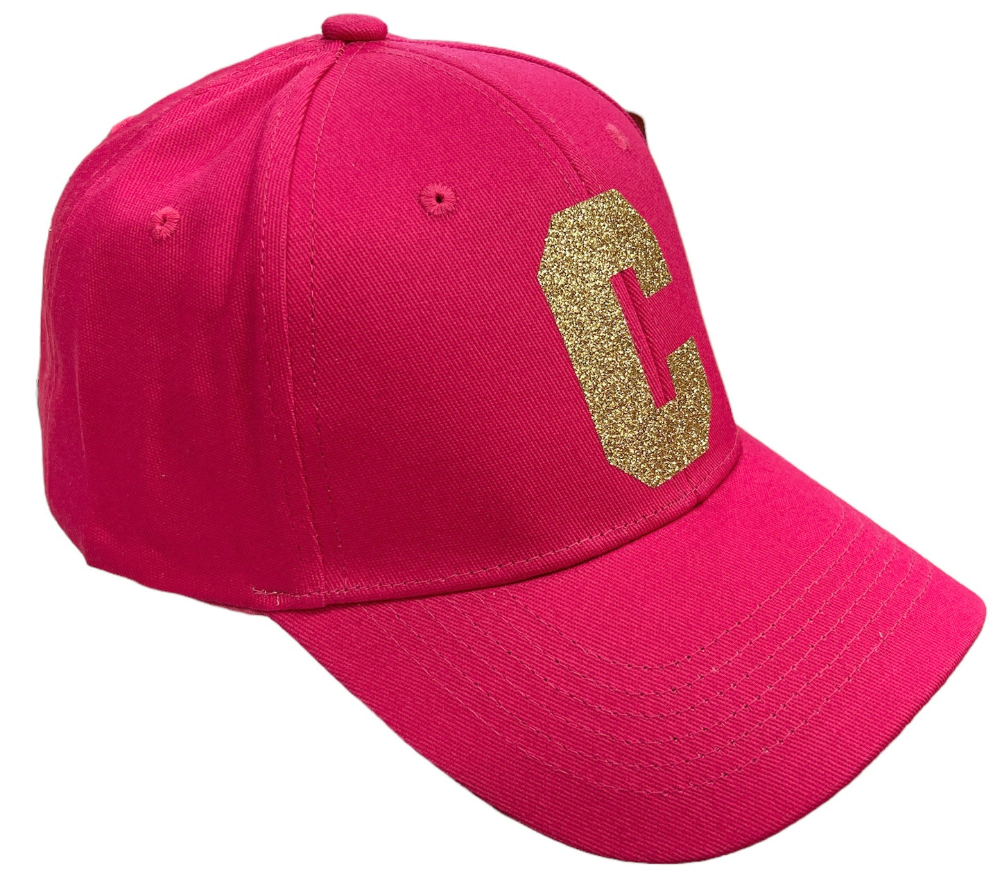 Casquette initiale “C” paillettes dorée