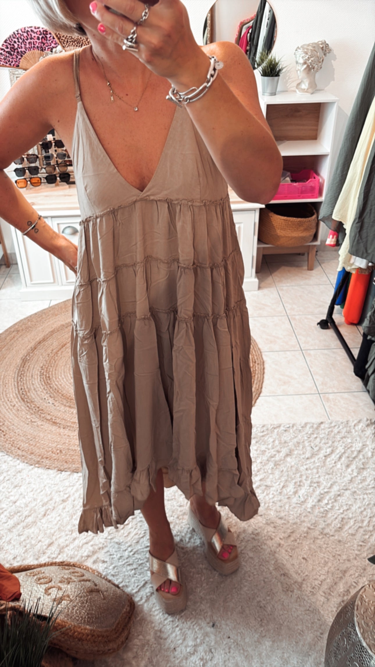 Robe bretelles volant DISPO en PLUSIEURS COULEURS 👇🏼