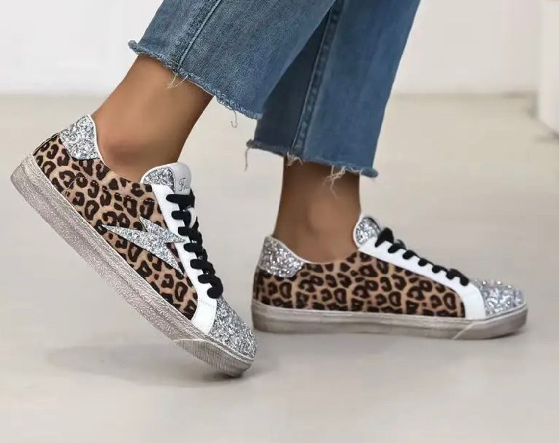 Baskets Léopard & Paillettes Argentées ✨🐆