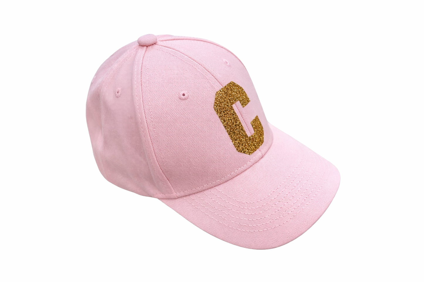 Casquette initiale “C” paillettes dorée
