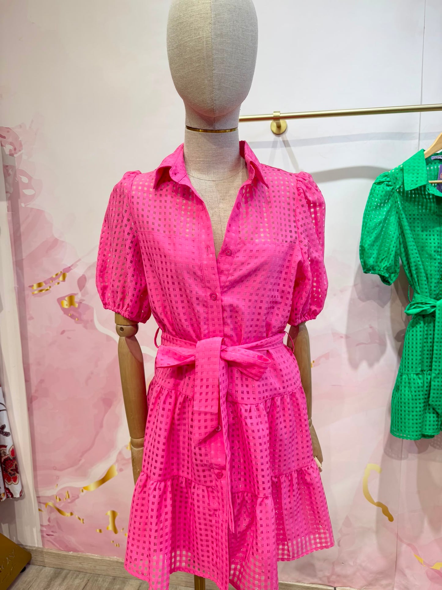 Robe Chemise Femme Ajourée avec Ceinture – Rose Fuchsia ou Vert Émeraude
