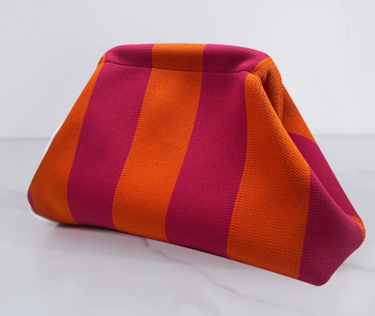 Pochette rayée femme – Sac élégant et tendance